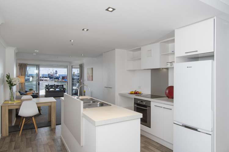 215/332 Maunganui Road Mount Maunganui_16