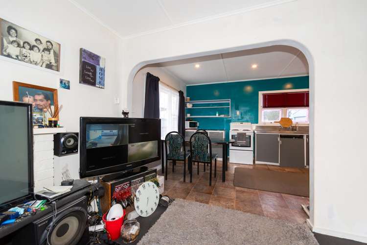 8 Rochester Street Tamatea_14