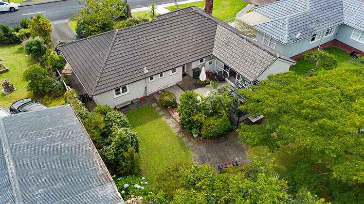 5 Lyndhurst Road Te Atatu South_5