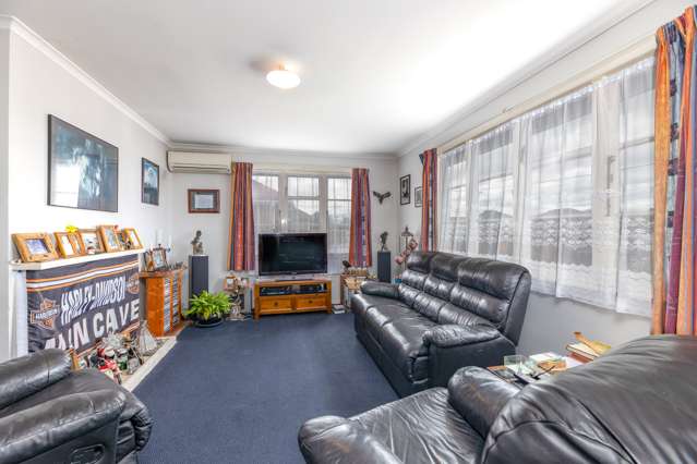 16 Bournemouth Crescent Aranui_4