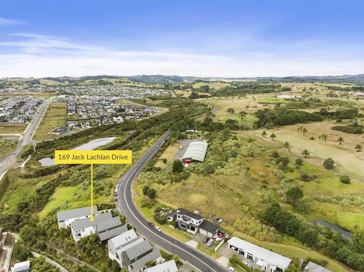 169 Jack Lachlan Drive Beachlands_35