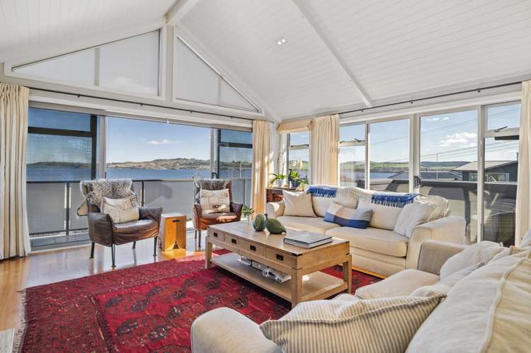 23 Shepherd Road Waipahihi_3