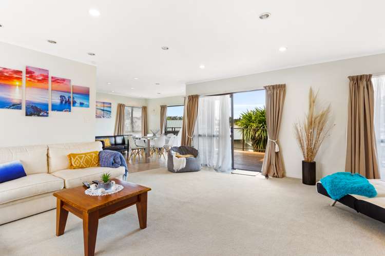 868a Whangaparaoa Road Manly_1
