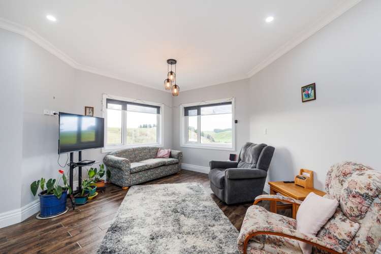 52 Highland View Drive Tokomaru_6