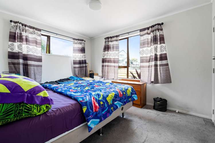 43 & 43A Urlich Drive Ranui_16