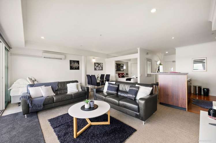 62/145 Quay Street_1