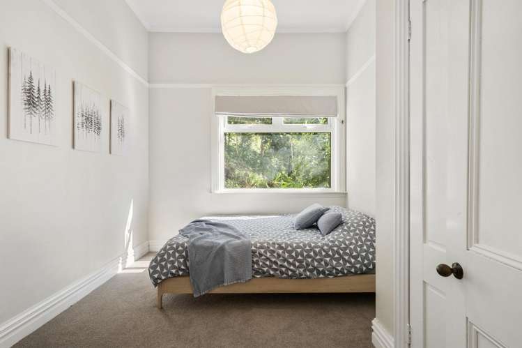 13 Laura Avenue Brooklyn_10