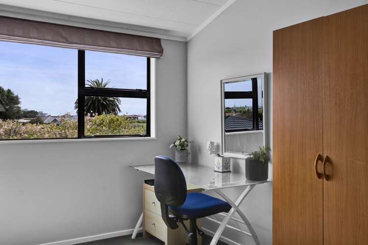 11 County Drive Hawera_24