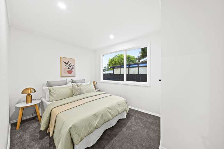 17 Desmond Place Otara_24