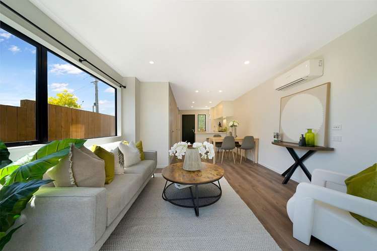 2E Milich Terrace Te Atatu South_5