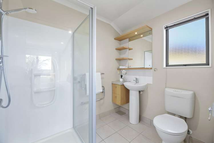 22 Stonebrooke Lane Flat Bush_20
