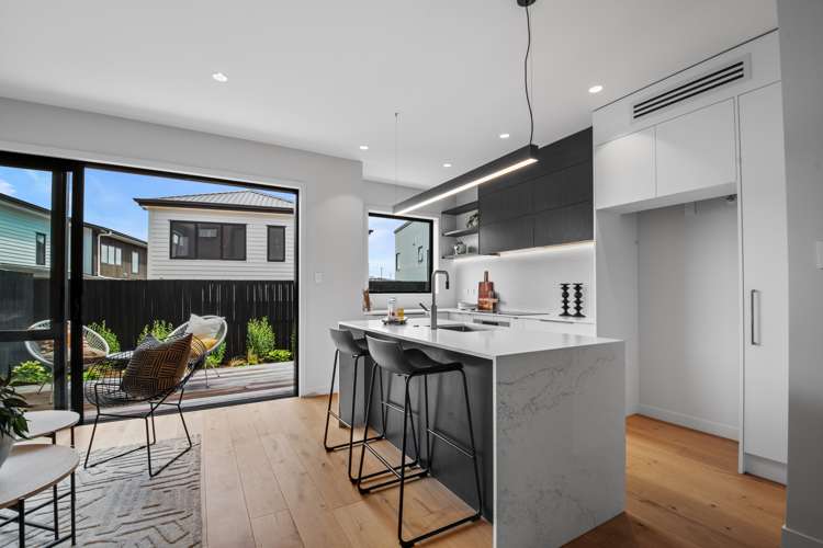 3 Sierra Pine Road Hobsonville_6