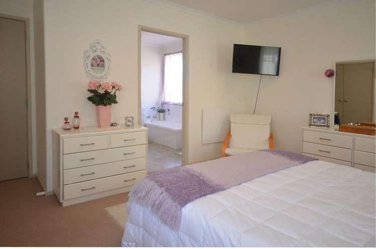 706 Gloucester Road Papamoa_16