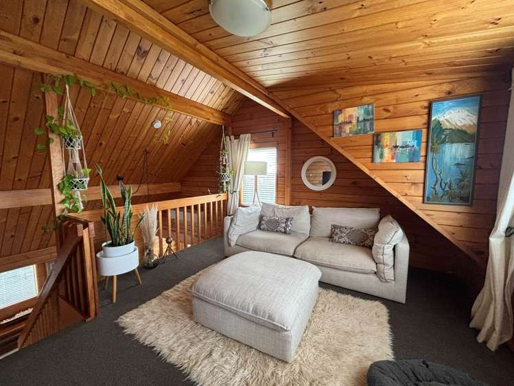 2/597 East Coast Road Browns Bay_8