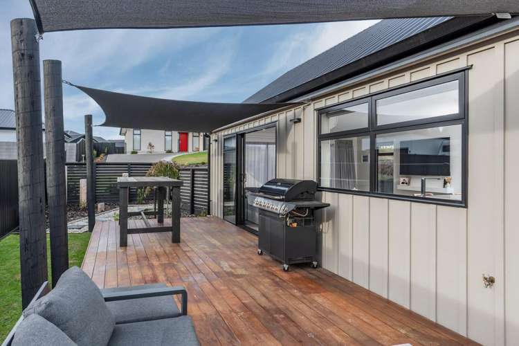 64 Heathfield Drive Mosgiel_30