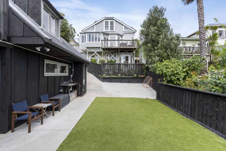 5 Maxwell Avenue Grey Lynn_13