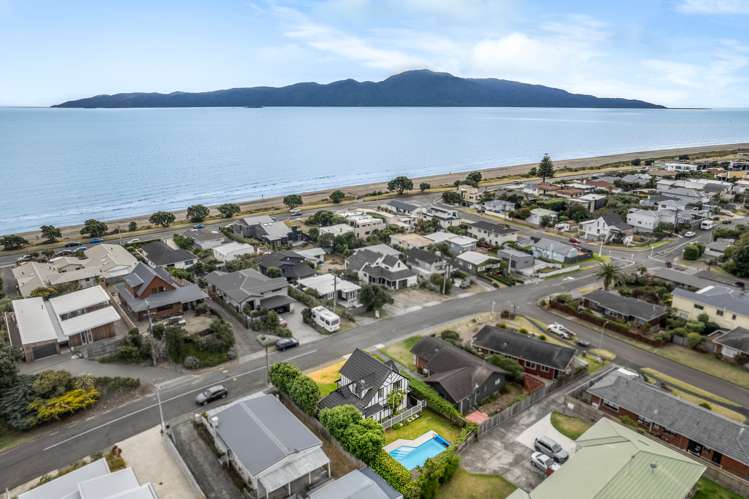129 Seaview Road Paraparaumu Beach_11