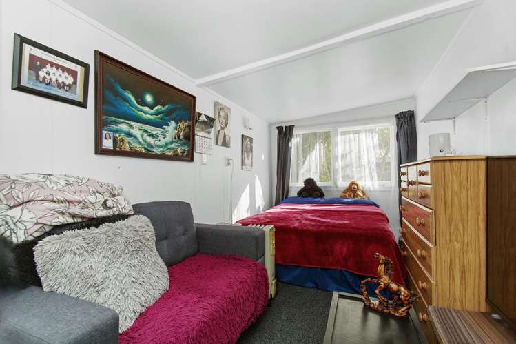 126 Hine Road Wainuiomata_9