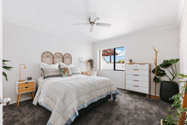 16 Thornlea Drive Welcome Bay_12