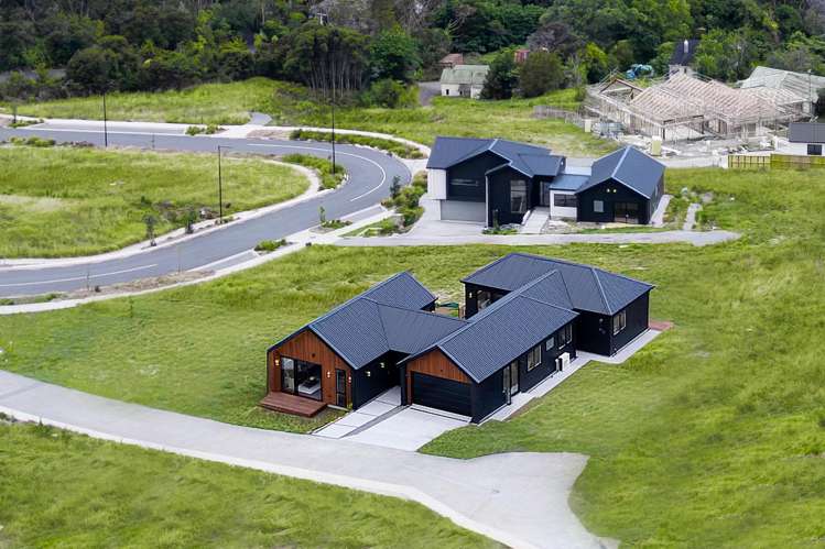 20 Awanui Road Red Beach_28