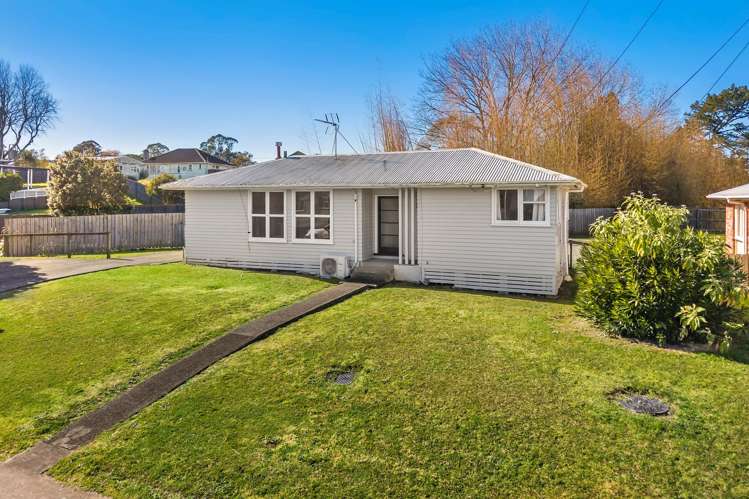 69 Hamill Road Otara_2