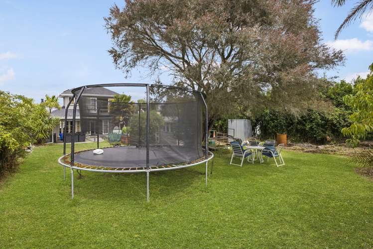 37 Strid Road Te Atatu South_16