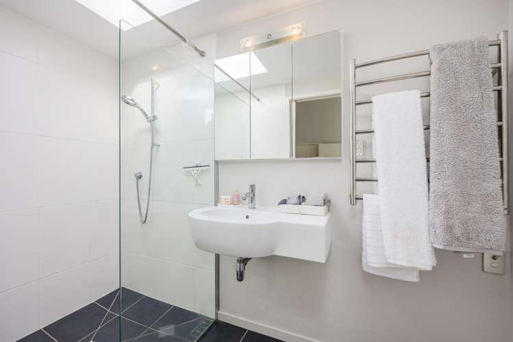 33 Duncansby Road Stanmore Bay_15