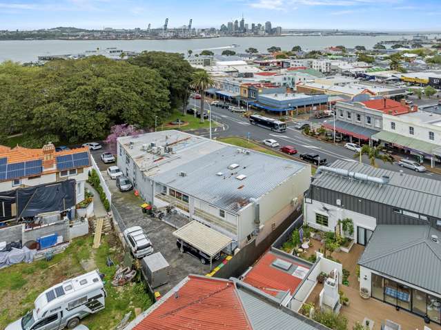 8 Victoria Road Devonport_1