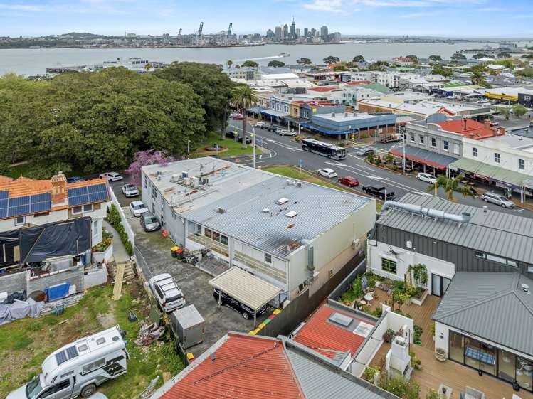 8 Victoria Road Devonport_1