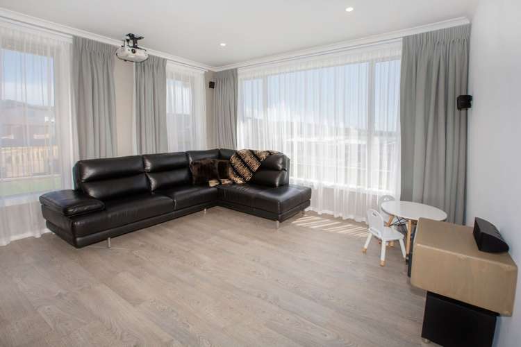 5 Margaret Shields Avenue Aotea_14