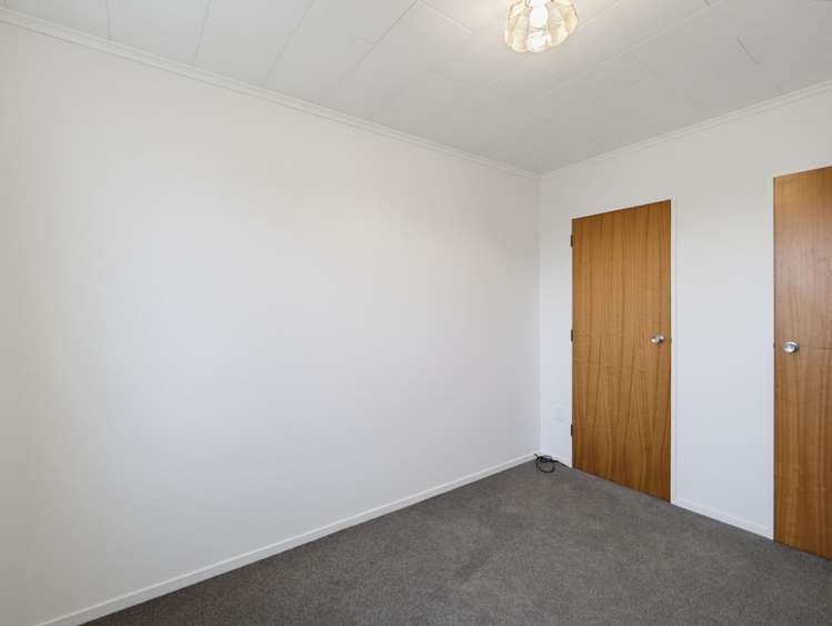 2/11 Chester Street Taradale_9