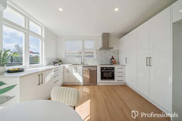 64 Ava Street_3