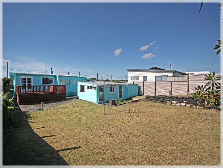 22 Andresen Street Foxton Beach_7