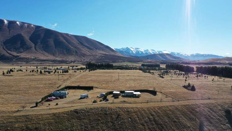 335B Manuka Terrace Twizel_10