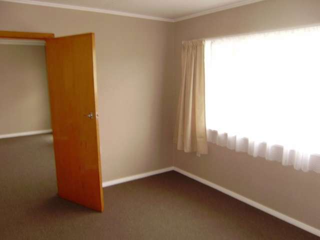 2b Finlay Street Alexandra_3