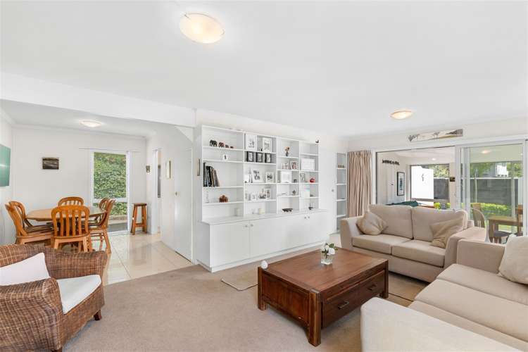 1/106 Leinster Road Merivale_7