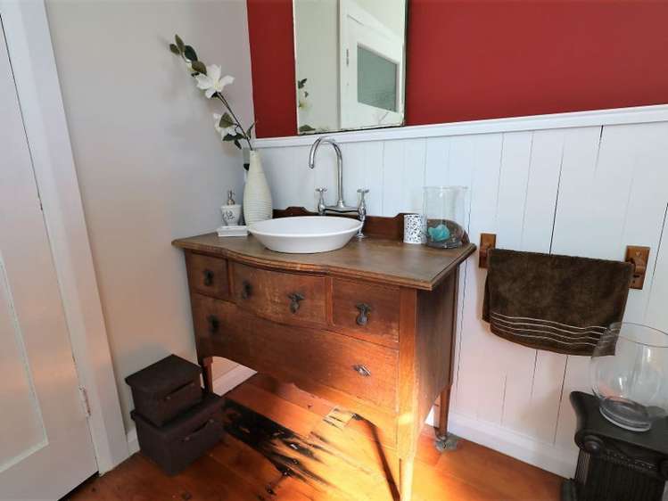 2a Hartley Avenue Carterton_18