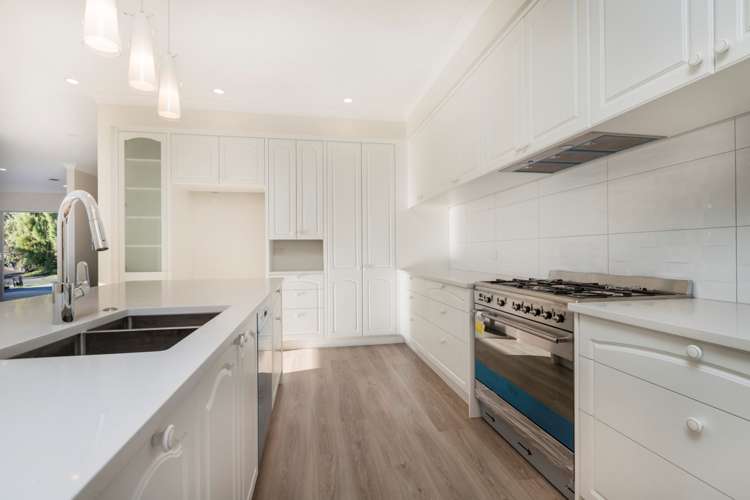 16 Newport Place Forrest Hill_6