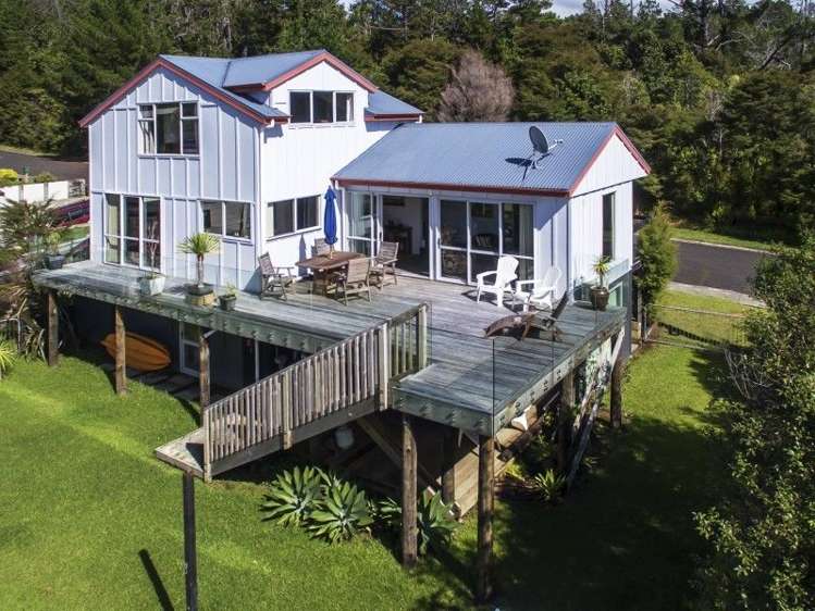 38 Hinemoa Terrace Tairua_0