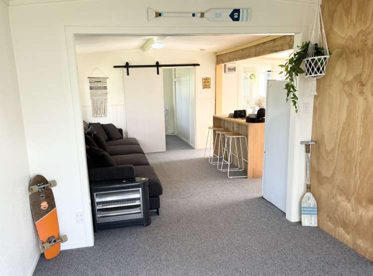 3 Lake Road Mangakino_5