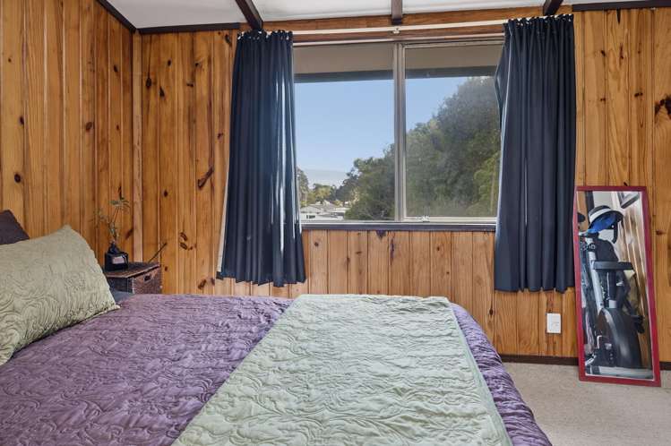3 Lucy Road Waiomu_17