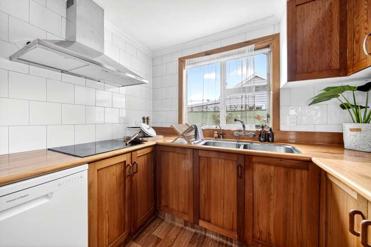 69 Holloway Street Carterton_12