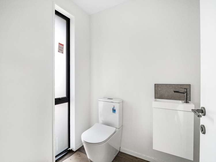 104 Scout Street Rolleston_15