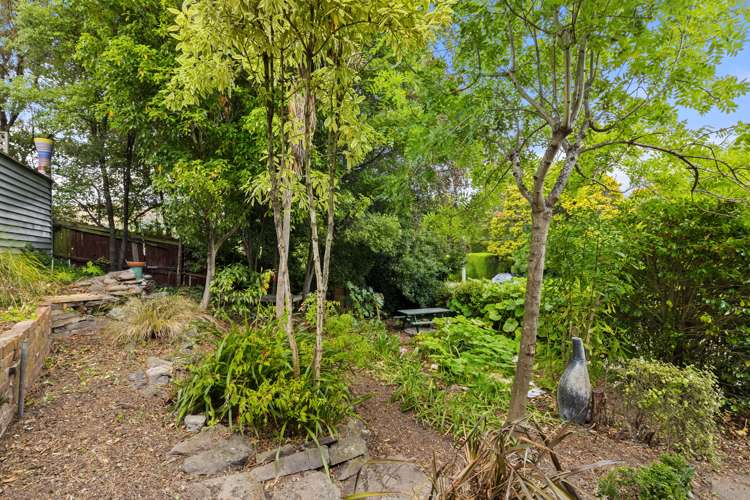 18 Birdwood Avenue Beckenham_5