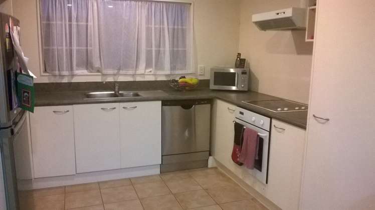 23 Glenveagh Park Drive Manurewa_10