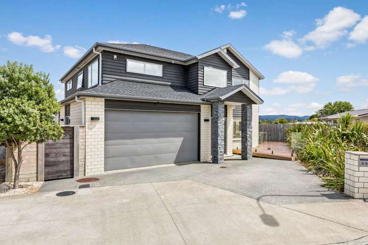 69 Bordeaux Parade Te Atatu South_22