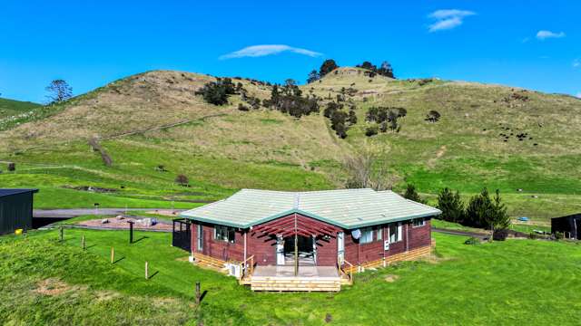 Tranquil Countryside Haven in Hikutaia