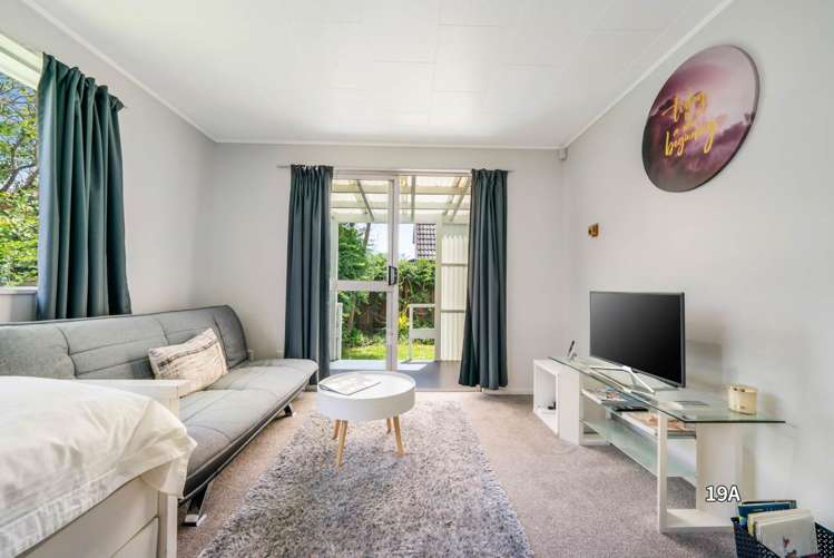 19 Oak Street Royal Oak_12