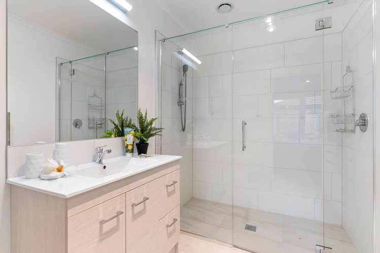 22 Waituarua Drive Takanini_15