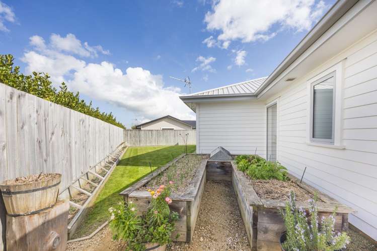 23A Roots Street East Feilding_32